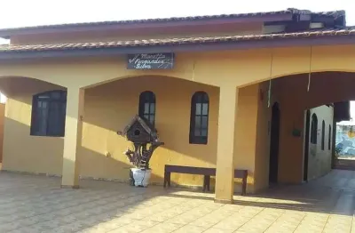 Casa à venda com 3 quartos no bairro jamaica (praia)