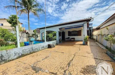 Casa à venda com 3 quartos no bairro gaivota (interior)