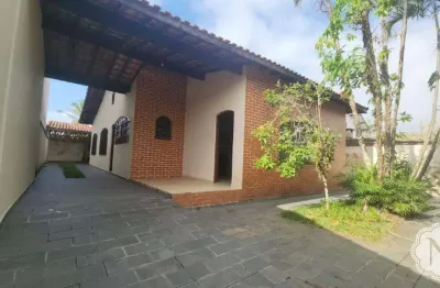 Casa com 4 quartos à venda na Rua Bahia, Vila Loty, Itanhaém