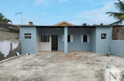 Casa com 2 quartos à venda na Rua Iara, Balneário Tupy, Itanhaém