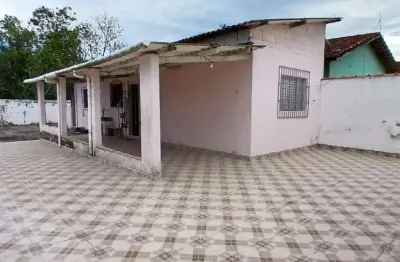 Casa à venda com 2 quartos no bairro nova itanhaém (interior)