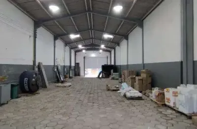 Barracão / Galpão / Depósito à venda na Rua Santa Ana De Jesus, Jardim Sabaúna, Itanhaém