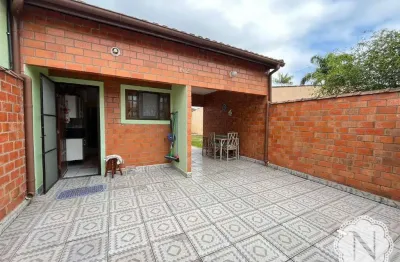 Casa com 2 quartos à venda na Avenida José Batista Campos, Laranjeiras, Itanhaém