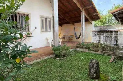 Casa à venda com 3 quartos no bairro jamaica (praia)