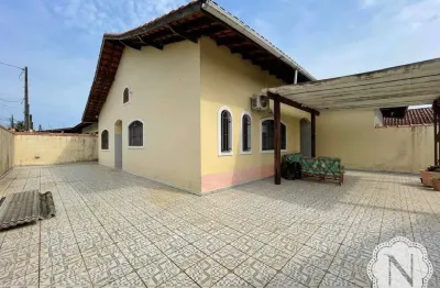 Casa com 3 quartos à venda na Rua Cinco, Nova Itanhaém, Itanhaém