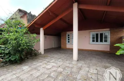 Casa com 2 quartos à venda na Avenida Walter Apelian, Balneário Gaivota, Itanhaém