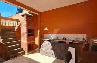 Casa com 2 quartos para alugar na Avenida Rui Barbosa, Satélite, Itanhaém