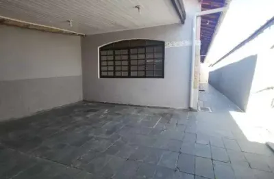 Casa à venda com 2 quartos no bairro Nova Itanhaém (Interior)