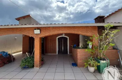 Casa com 3 quartos à venda na Rua José Pedro Aguiar, Balneário Campos Eliseos, Itanhaém