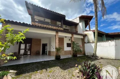 Casa com 4 quartos à venda na Rua Três, Balneário Campos Eliseos, Itanhaém
