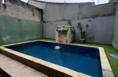 Casa com 2 quartos para alugar na Rua Um, Bopiranga, Itanhaém