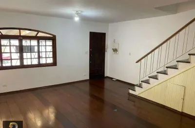Sobrado com a venda no brooklin, com 3 dormitórios, 1 suíte e 2 vagas. desocupado. preço maravilhoso.
