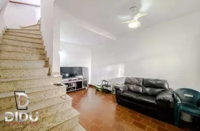 Não perca essa oportunidade de comprar um sobrado espaçoso e desocupado na vila regente feijó!