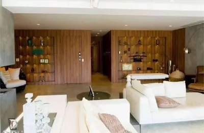 Com 278m² de área, este imóvel conta com 4 suítes, sendo uma delas utilizada como home office,  indianópolis. sacada com churrasqueira, 4 vagas.