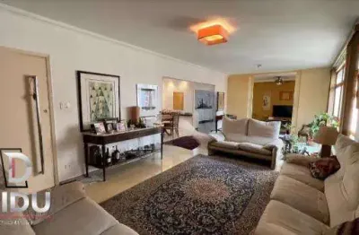 Não perca a oportunidade de morar em um apartamento amplo e confortável com 200 m²  na cerqueira césar!