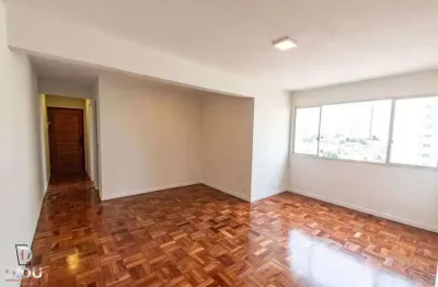 Venha morar em um apartamento reformado e desocupado, a apenas 600 metros do metrô santa cruz!  74 m², 2 dormitórios, 2 banheiros 1 vaga. reformado.