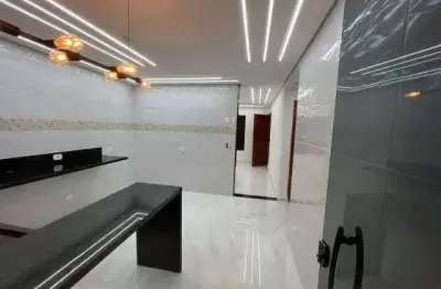 Olha que oportunidade  para você que busca uma casa térrea completamente reformada, impecável! imóvel desocupado e pronto para morar!