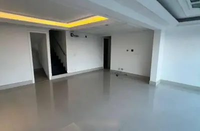 Venha morar em uma cobertura de tirar o fôlego no coração do tatuapé! localização privilegiada a 200m do metrô carrão.
