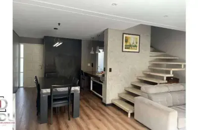 Não perca a oportunidade de morar em uma casa moderna e completa no condomínio green village em cotia!