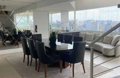 Cobertura duplex desocupada com 227,81 m²  no centro de santo andré, sendo 3 suítes, 4 vagas, venda com porteira fechada!
