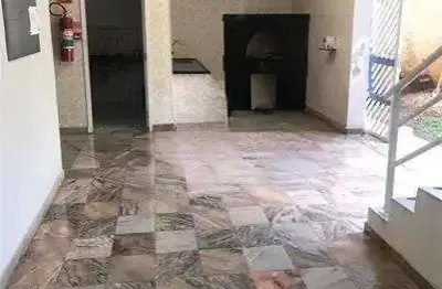 Oportunidade imperdível! sobrado comercial para locação na av. d. pedro ii – localização estratégica de alto fluxo!