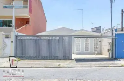 Casa térrea para venda no centro de são bernardo do campo com 256 m², 3 dormitórios, 3 suítes, quintal com edícula e 3 vagas de garagem.