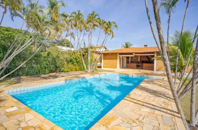 Casa no condomínio residencial shangrilá para venda com 3 quartos, sendo 1 suíte, 476m²