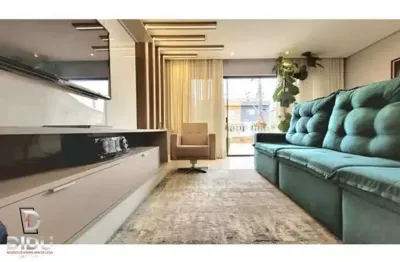 Sobrado com 3 dormitórios, sendo 1 suíte, com 292m² no bairro nova petrópolis em são bernardo do campo.