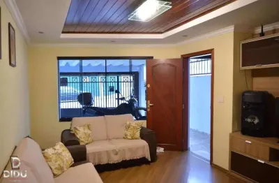 Sobrado à venda em santo andré, vila américa, com 3 quartos, sendo i suíte e 2 vagas, 180m². móveis planejados. doc. ok