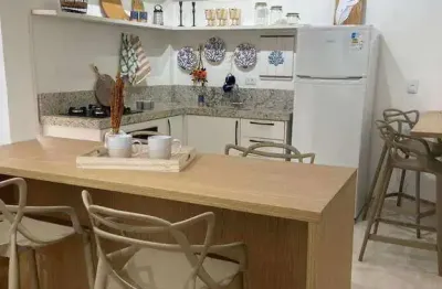 Lindo apartamento mobiliado e decorado para venda na vila tupi, com 2 dormitórios, 1 suíte, 1 vaga. bem pertinho da praia, 5 minuos a pé!