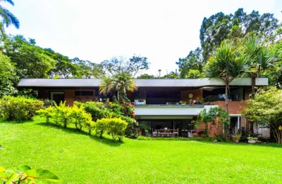 Casa tipo para venda em jardim morumbi com 4 quartos, sendo 4 suítes, 360m²