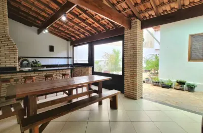 Casa de vila para venda em jardim santo alberto com 3 quartos, sendo 2 suítes, 195m²