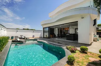 Casa no condomínio brisas do lago para venda com 3 quartos, sendo 3 suítes , 315m²