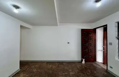 Casa com 2 quartos à venda na Rua Épiro, Vila Mascote, São Paulo