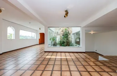 Casa para venda em Brooklin com 4 quartos, sendo 4 suítes , 327m²