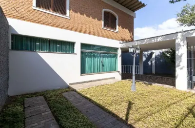 Casa para venda em Alto de Pinheiros com 3 quartos, sendo 1 suíte , 162m²