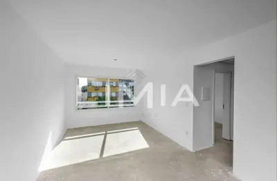 Sala comercial com 1 sala à venda na rua general couto de magalhães, 2041, higienópolis, porto alegre, 66 m2 por r$ 590.000