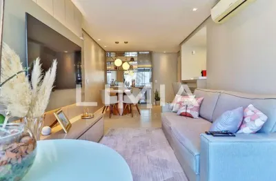 Apartamento com 3 quartos à venda na rua jari, 740, passo da areia, porto alegre, 74 m2 por r$ 750.000