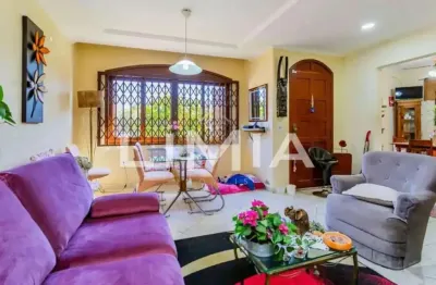 Casa com 4 quartos à venda na avenida irene ruperti, parque santa fé, porto alegre, 155 m2 por r$ 549.990