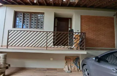 Casa à venda em Campinas, Taquaral, com 4 quartos, com 248.6 m²