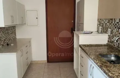 Apartamento com 3 quartos para alugar na Rua Duque de Caxias, Centro, Campinas