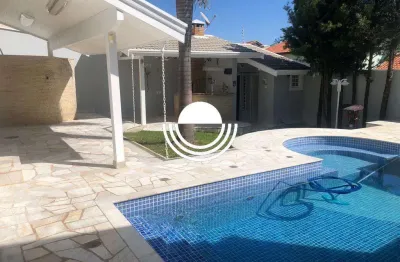 Casa à venda em Campinas, Parque Alto Taquaral, com 2 suítes, com 215 m²