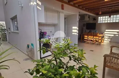 Casa à venda em Campinas, Parque Rural Fazenda Santa Cândida, com 3 quartos, com 150 m²