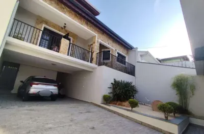 Casa à venda em Campinas, Jardim Nova Europa, com 3 quartos, com 266.17 m²