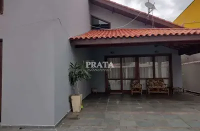 Peruíbe sobrado 5 dormitórios2 suítes 4 vagas de garagem