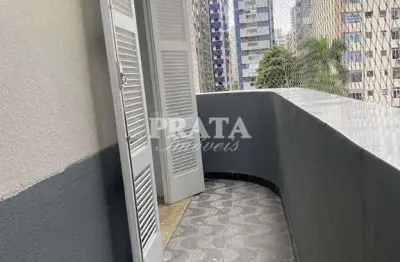 Boqueirão santos 2 dormitórios 1 suíte prédio frente à praia