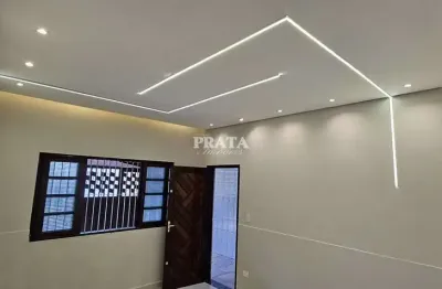 Maracanã p grande casa 2 dormitórios 1 suíte 4 vgs garagem