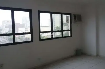 Gonzaga santos elevador sala comercial 45m² 2 banheiros 1 vaga