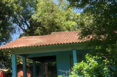 Sítio com casa em portão, no bairro bom jardim: natureza, conforto e acesso imediato!