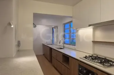 Lindo apartamento todo reformado a uma quadra da beira mar centro florianopolis sc